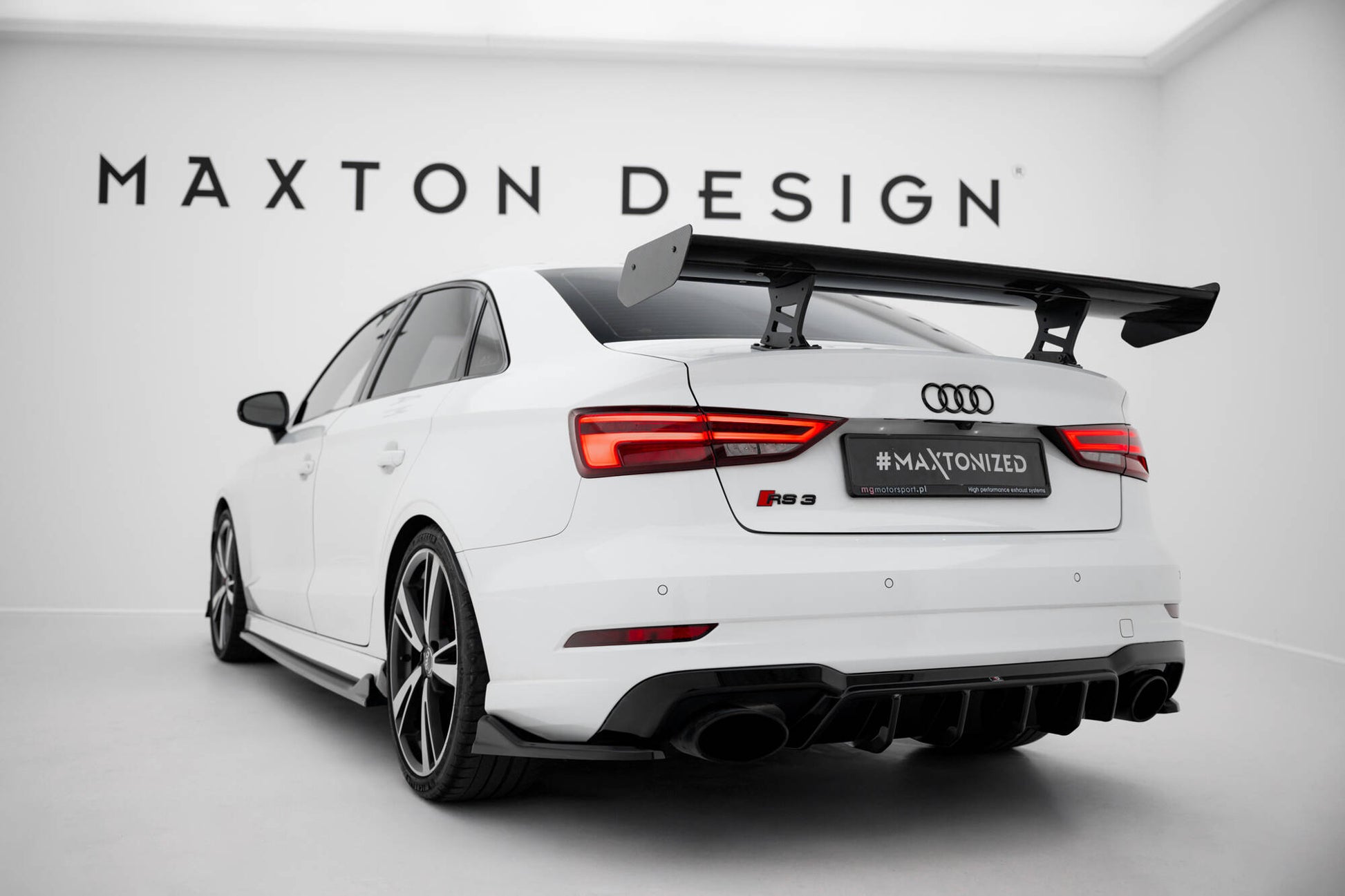 Carbon Spoiler With Internal Brackets Uprights Audi A3 / A3 S-Line / S3 / RS3 Limousine 8V / 8V Facelift