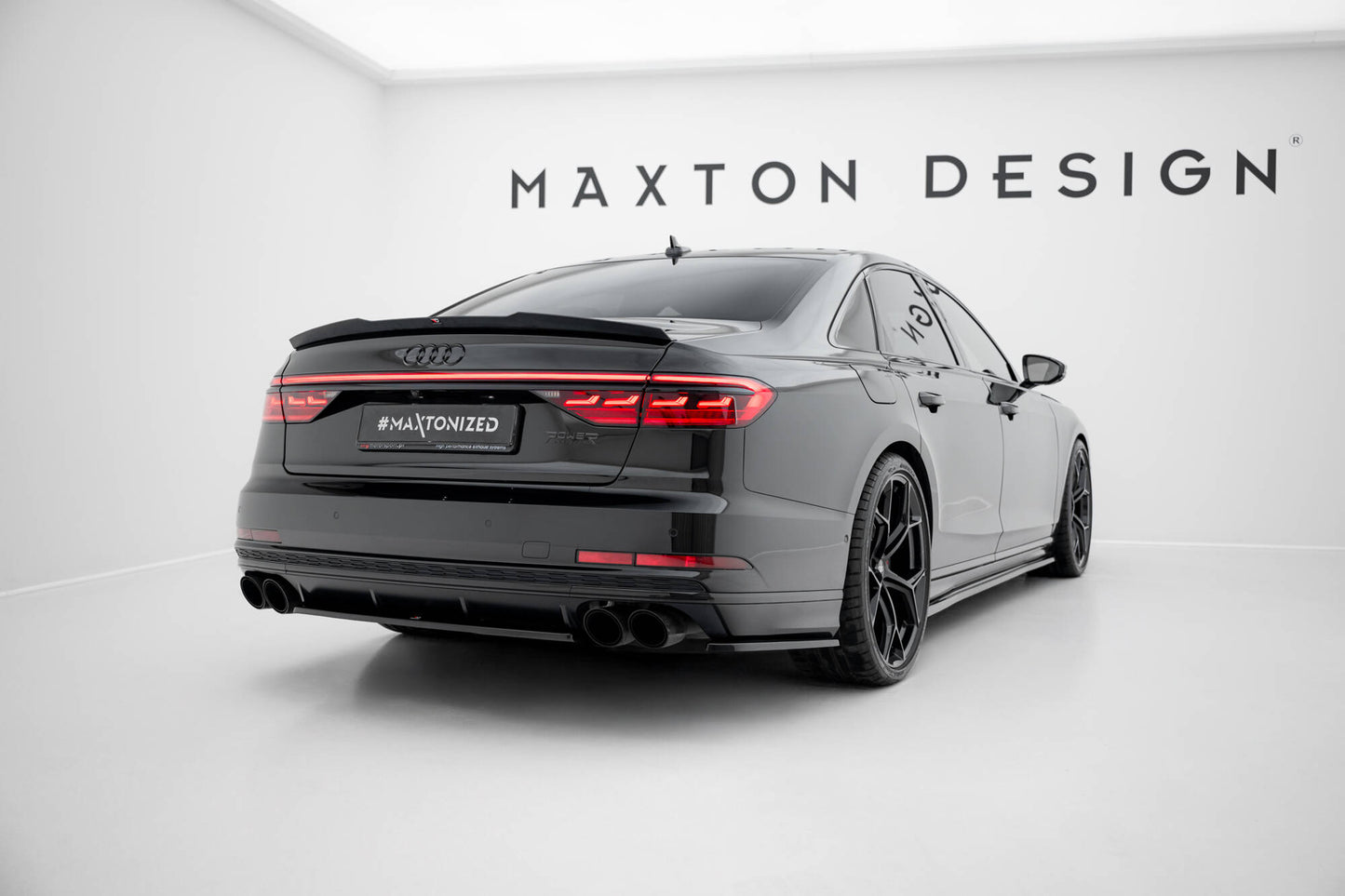 Heck Ansatz Flaps Diffusor für Audi S8 D5 schwarz Hochglanz