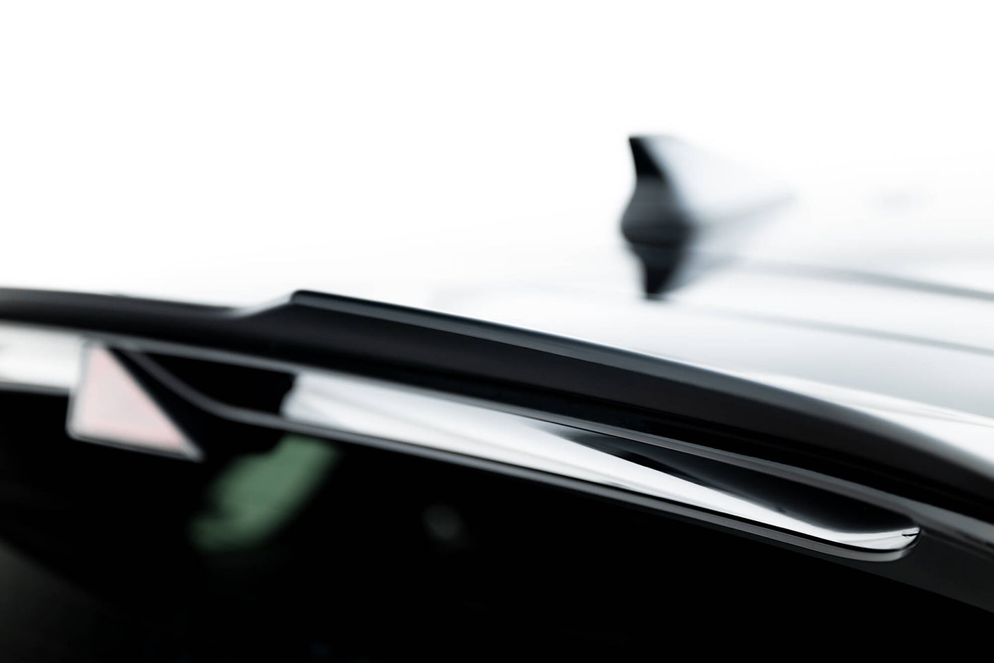 Spoiler CAP V.2 für Hyundai I30 N Hatchback Mk3 / Mk3 Facelift schwarz Hochglanz