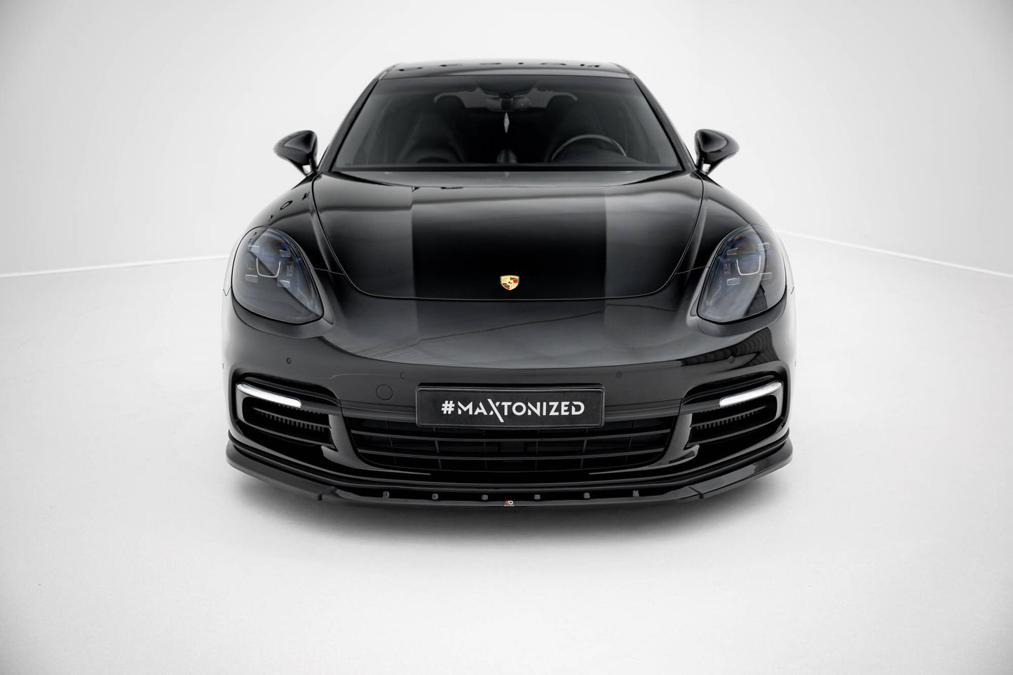 Front Ansatz V.1 für Porsche Panamera E-Hybrid / Panamera 4S 971 schwarz Hochglanz
