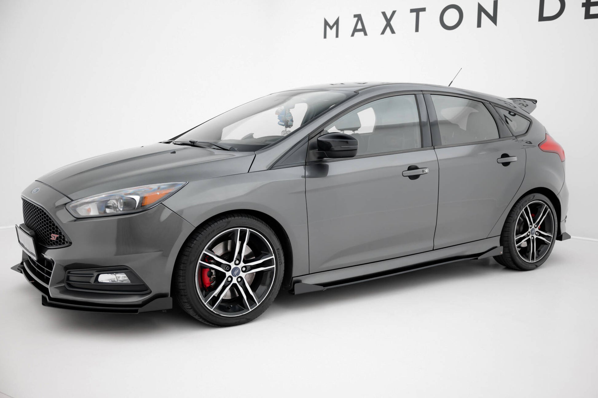 Street Pro Seitenschweller Ansatz + Flaps für Ford Focus ST Mk3 Facelift schwarz Hochglanz