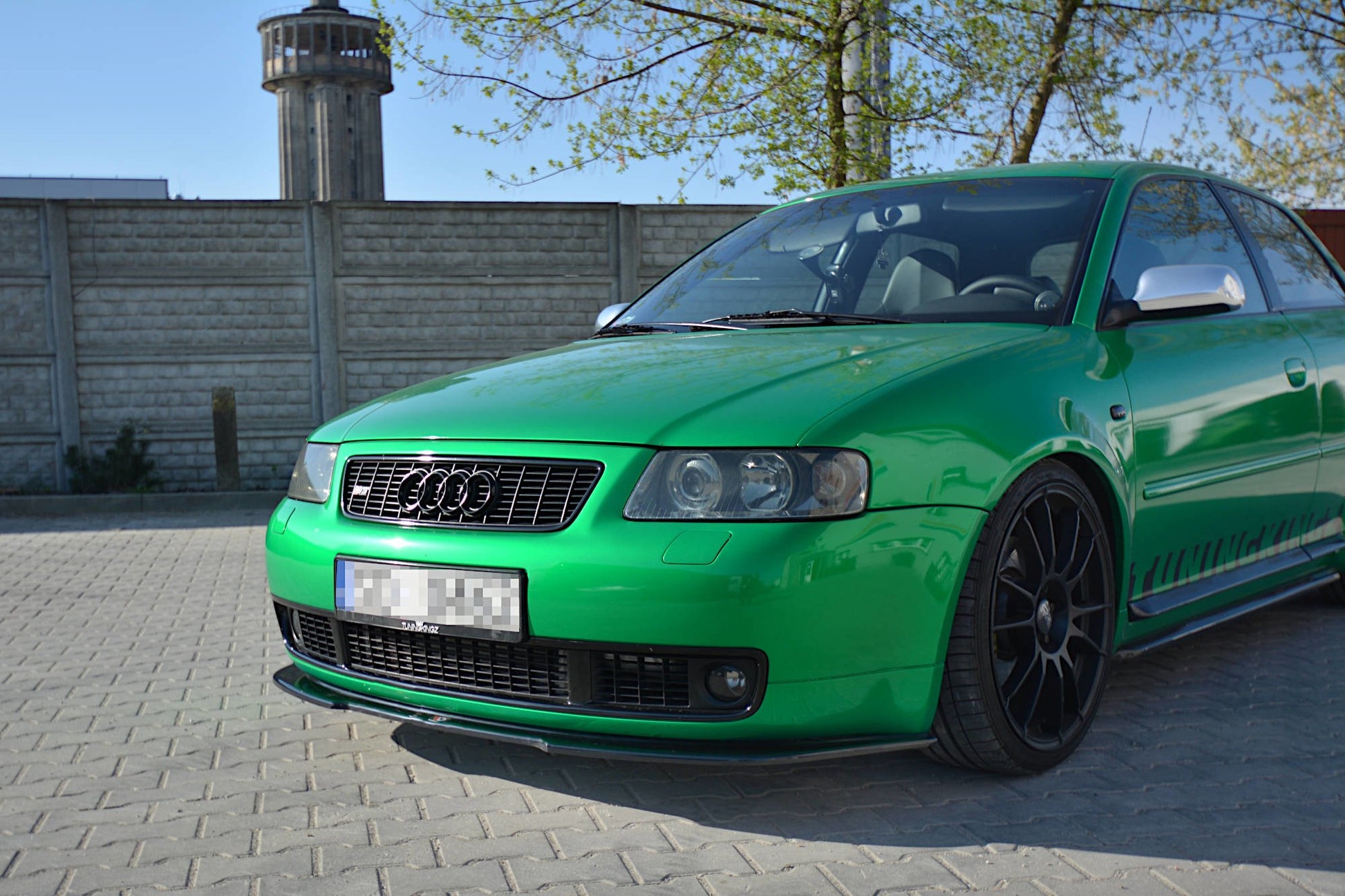 Front Ansatz für AUDI S3 8L schwarz Hochglanz
