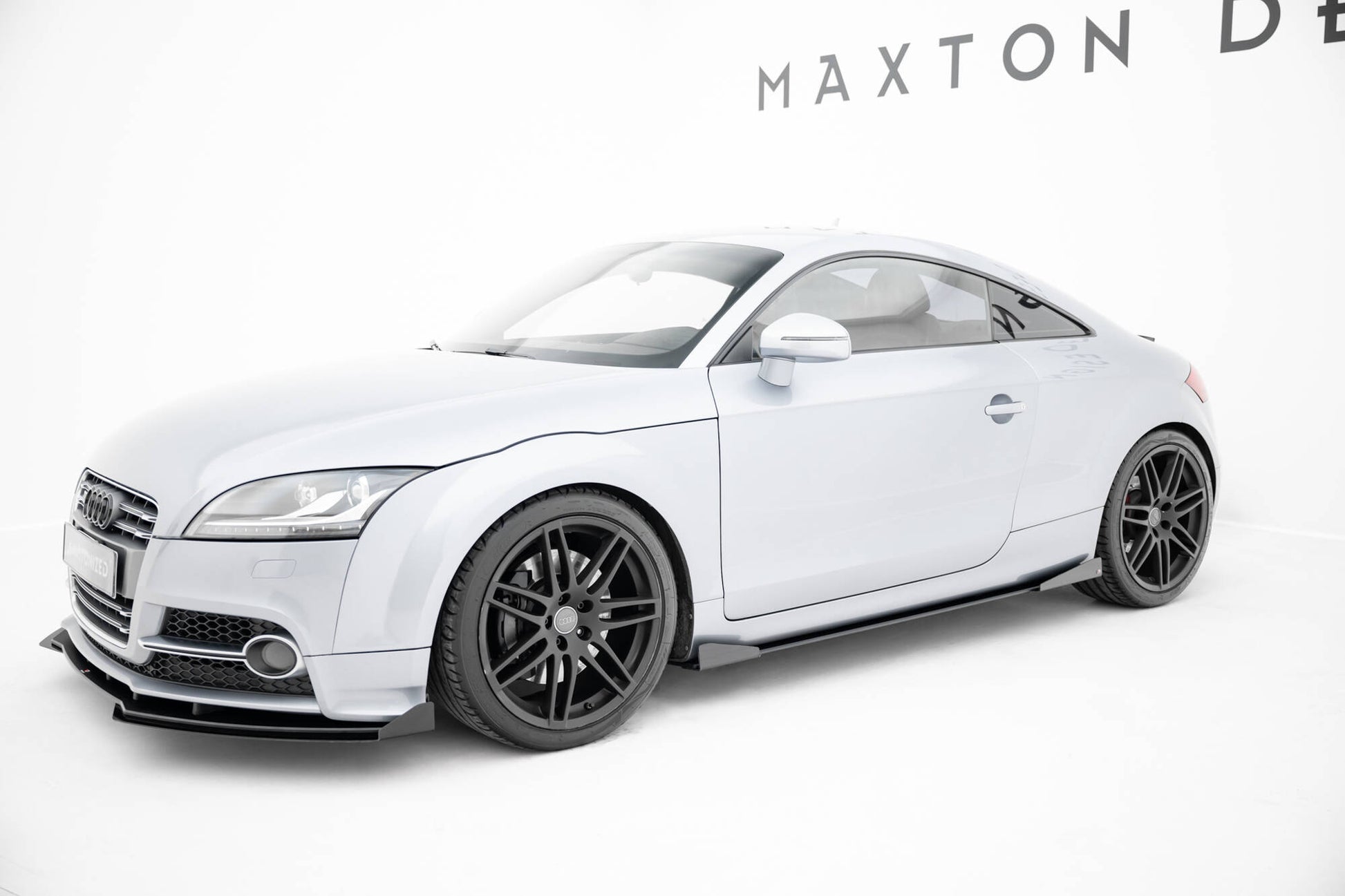 Street Pro Seitenschweller Ansatz für + Flaps Audi TT S / TT S-Line 8J Facelift schwarz Hochglanz