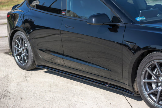 Seitenschweller Ansatz für Tesla Model 3 / Model 3 Performance Mk1 / Mk1 Facelift schwarz Hochglanz
