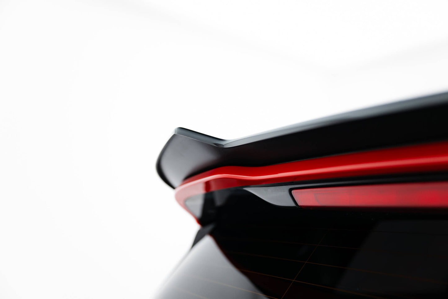 Spoiler CAP V.1 für Ford Fiesta Mk8 ST / ST-Line schwarz Hochglanz