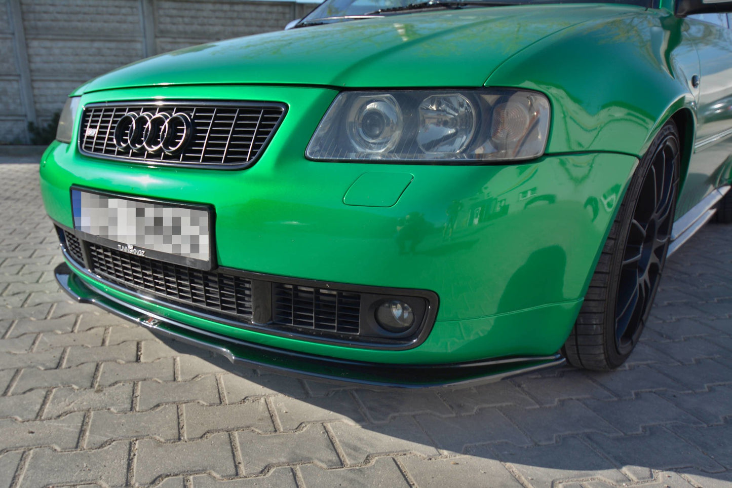 Front Ansatz für AUDI S3 8L schwarz Hochglanz