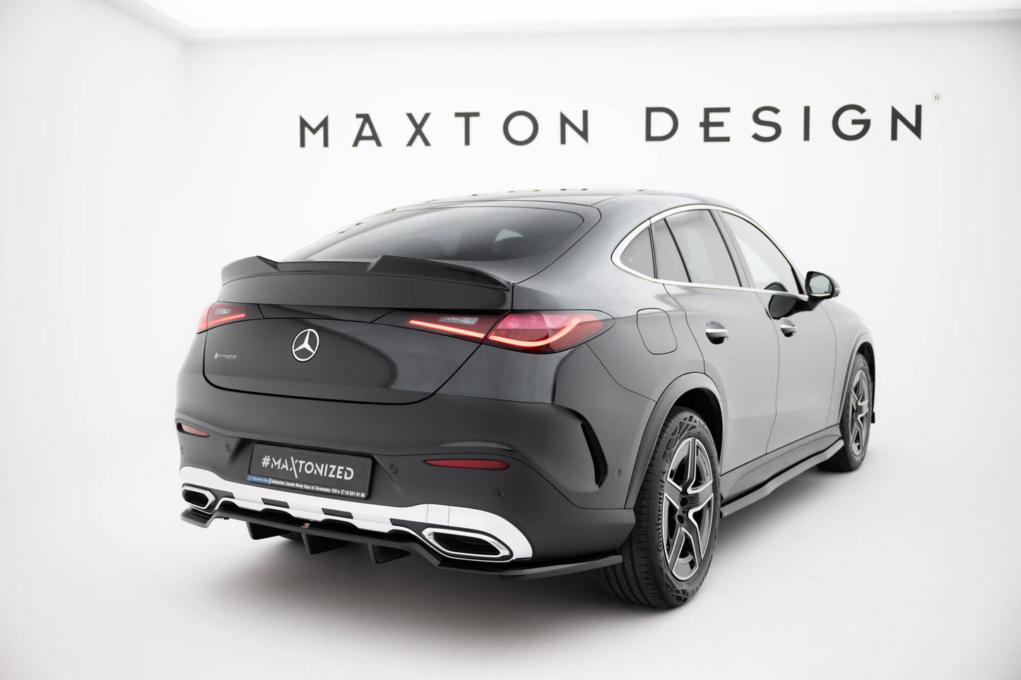 Mittlerer Cup Diffusor DTM Look Heck Ansatz für Mercedes-Benz GLC Coupe AMG-Line C254 schwarz Hochglanz