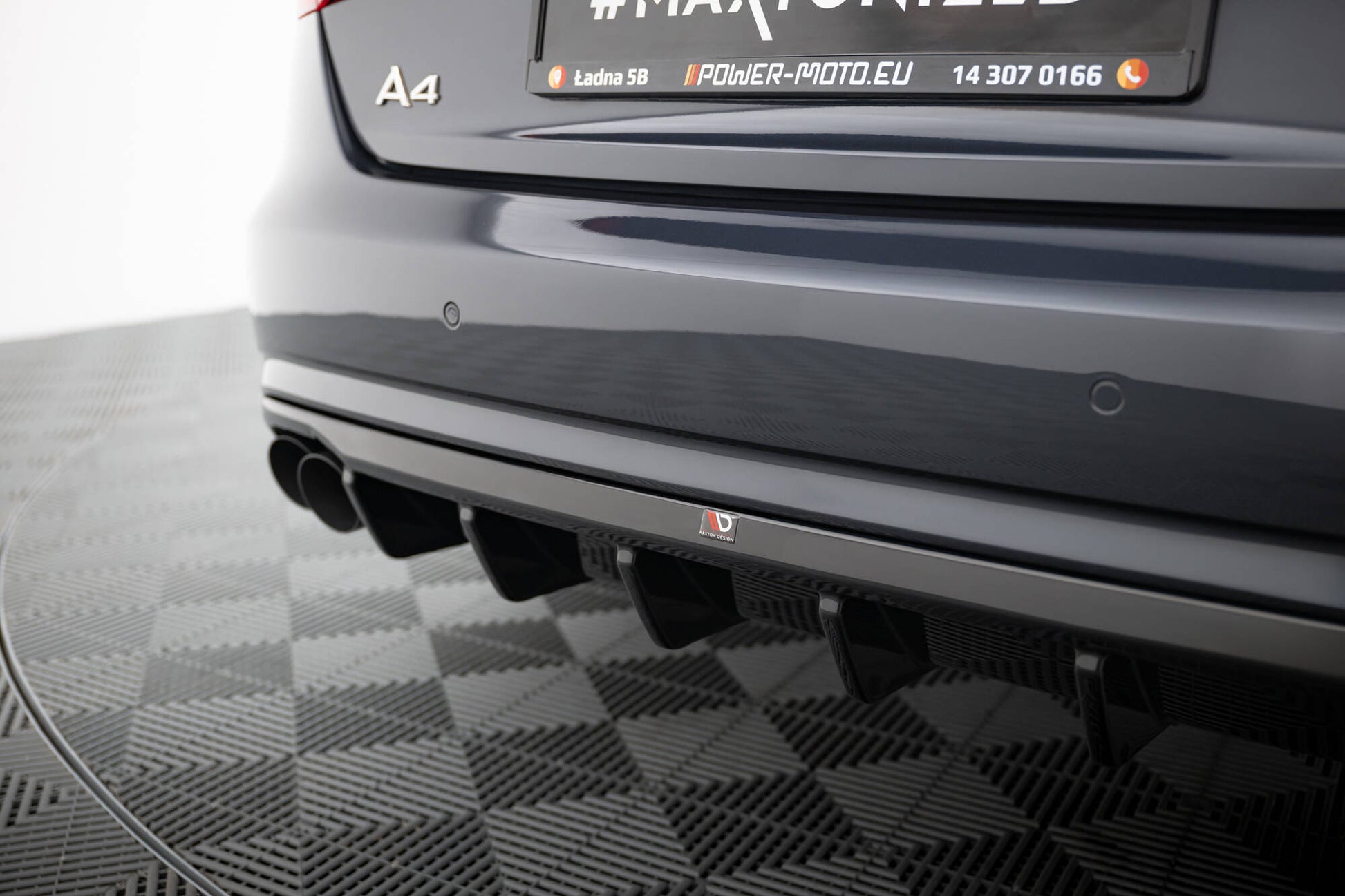 Diffusor Heck Ansatz für Audi A4 B8 Facelift (Doppelauspuff li.)