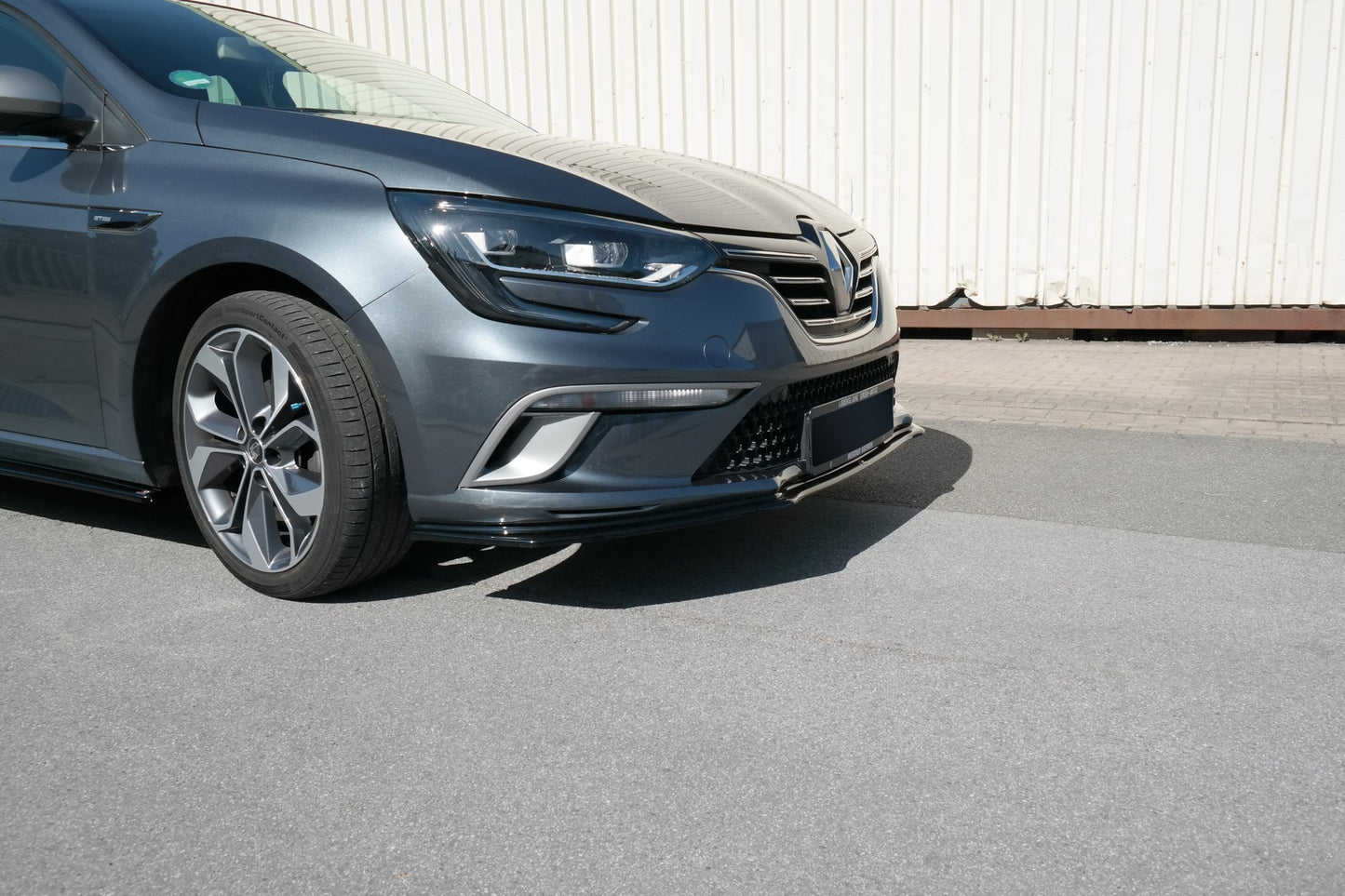 Front Ansatz für Renault Megane Mk.4 GT-Line schwarz Hochglanz