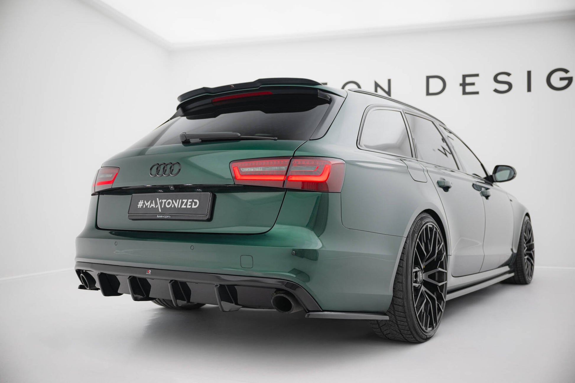 Diffusor Heck Ansatz für Audi A6 S-line Avant C7  schwarz Hochglanz