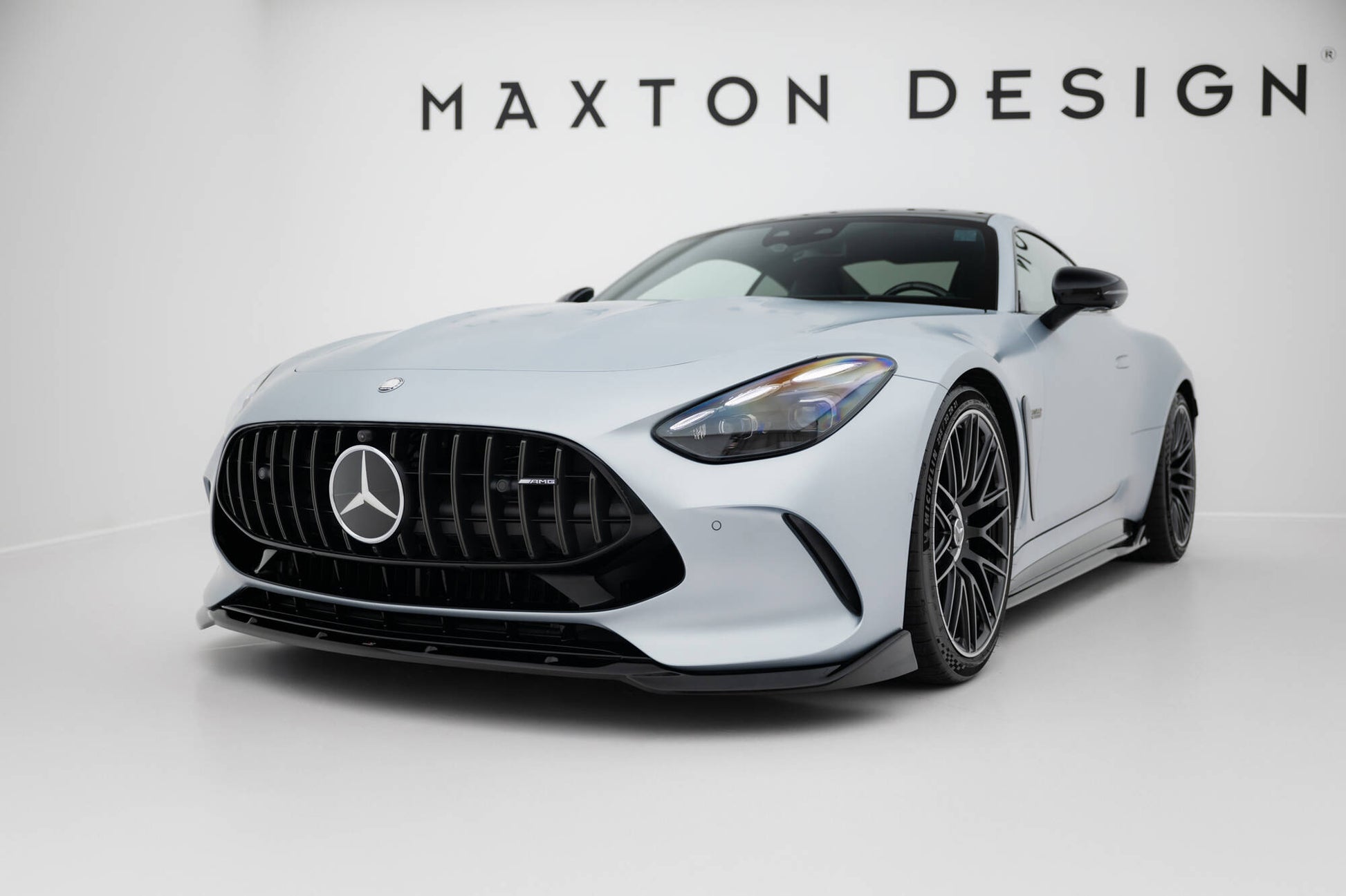Front Ansatz V.2 für Mercedes-AMG GT 63 C192 schwarz Hochglanz