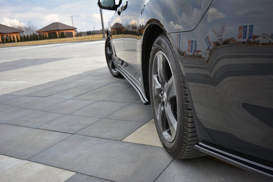 Heck Ansatz Flaps Diffusor für HONDA ACCORD MK8. CU-Serie vor Facelift SEDAN schwarz Hochglanz