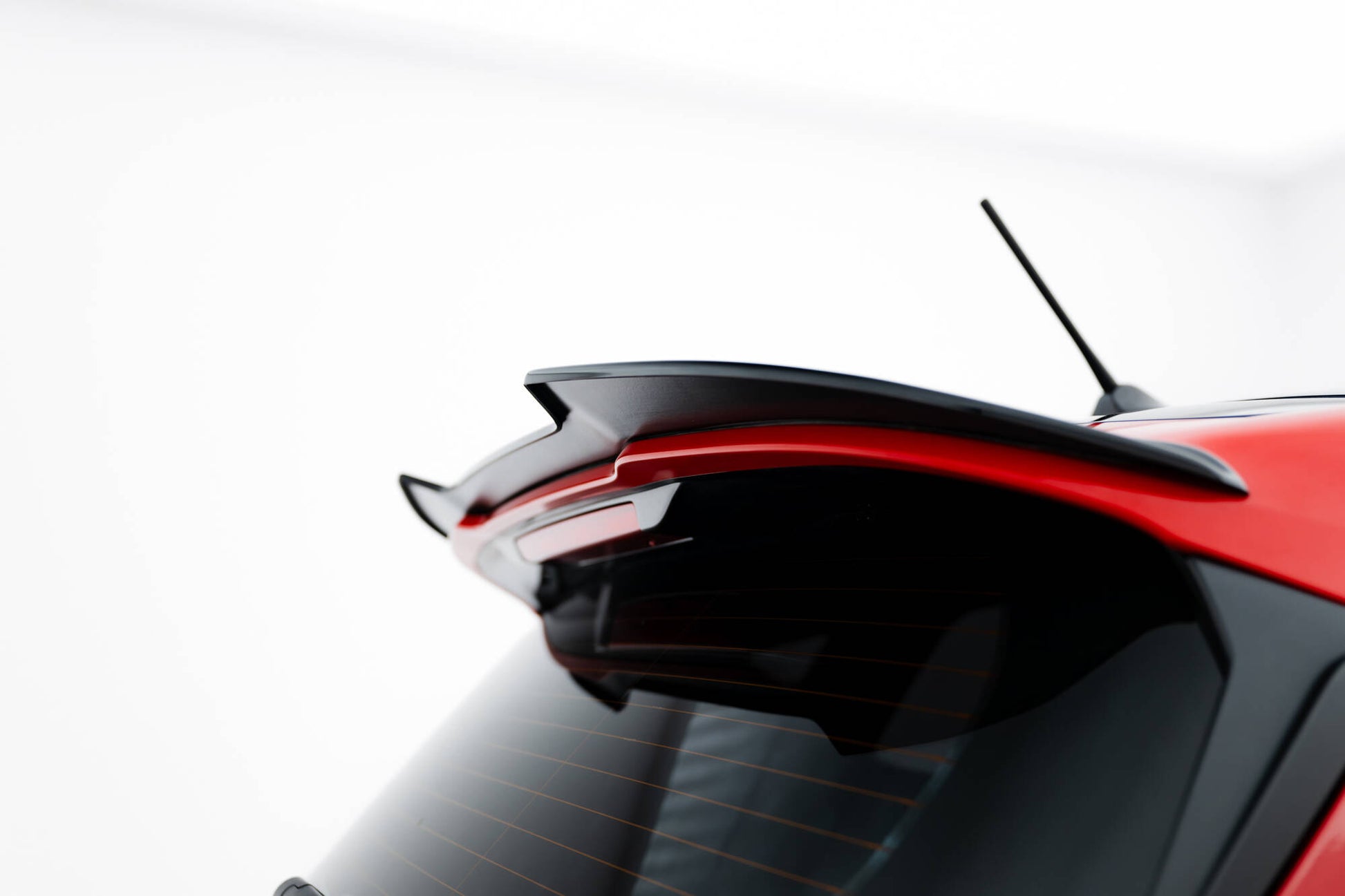 Spoiler CAP V.1 für Ford Fiesta Mk8 ST / ST-Line schwarz Hochglanz