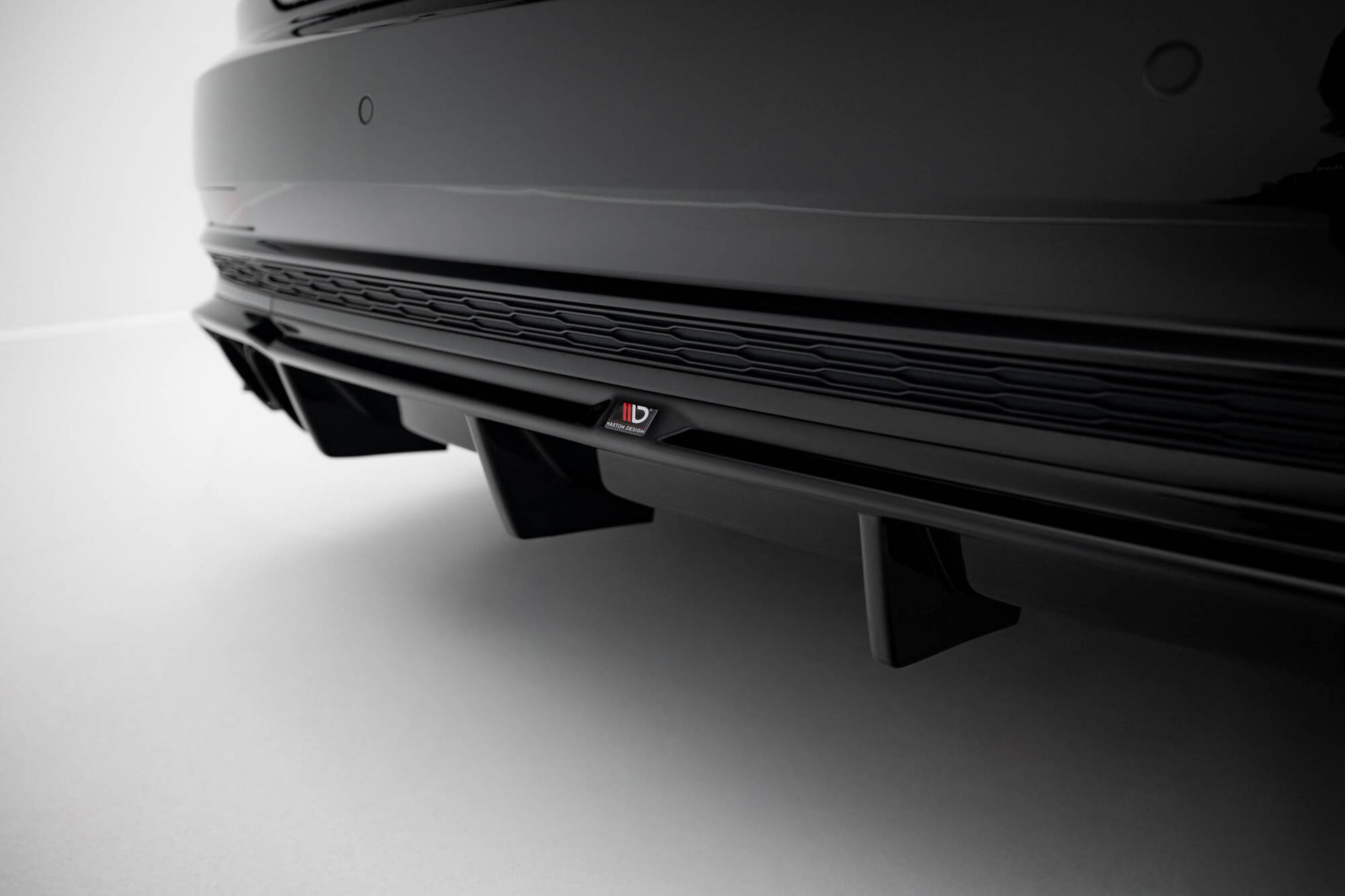 Diffusor Heck Ansatz für Audi S8 D5 schwarz Hochglanz