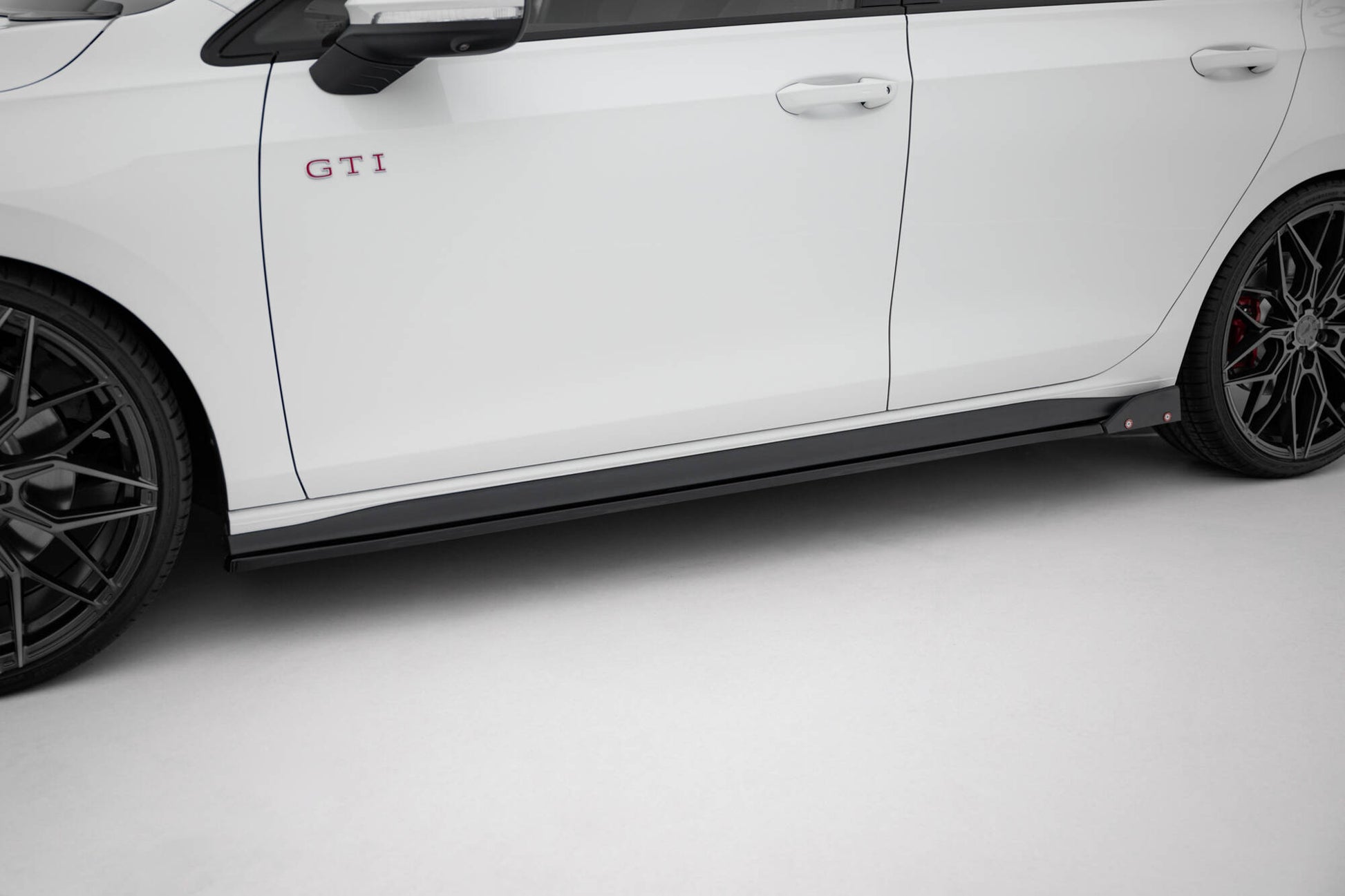 Seitenschweller Ansatz V.2 für + Flaps für VW Golf GTI / GTE / GTI Clubsport / GTD / R-Line Mk8