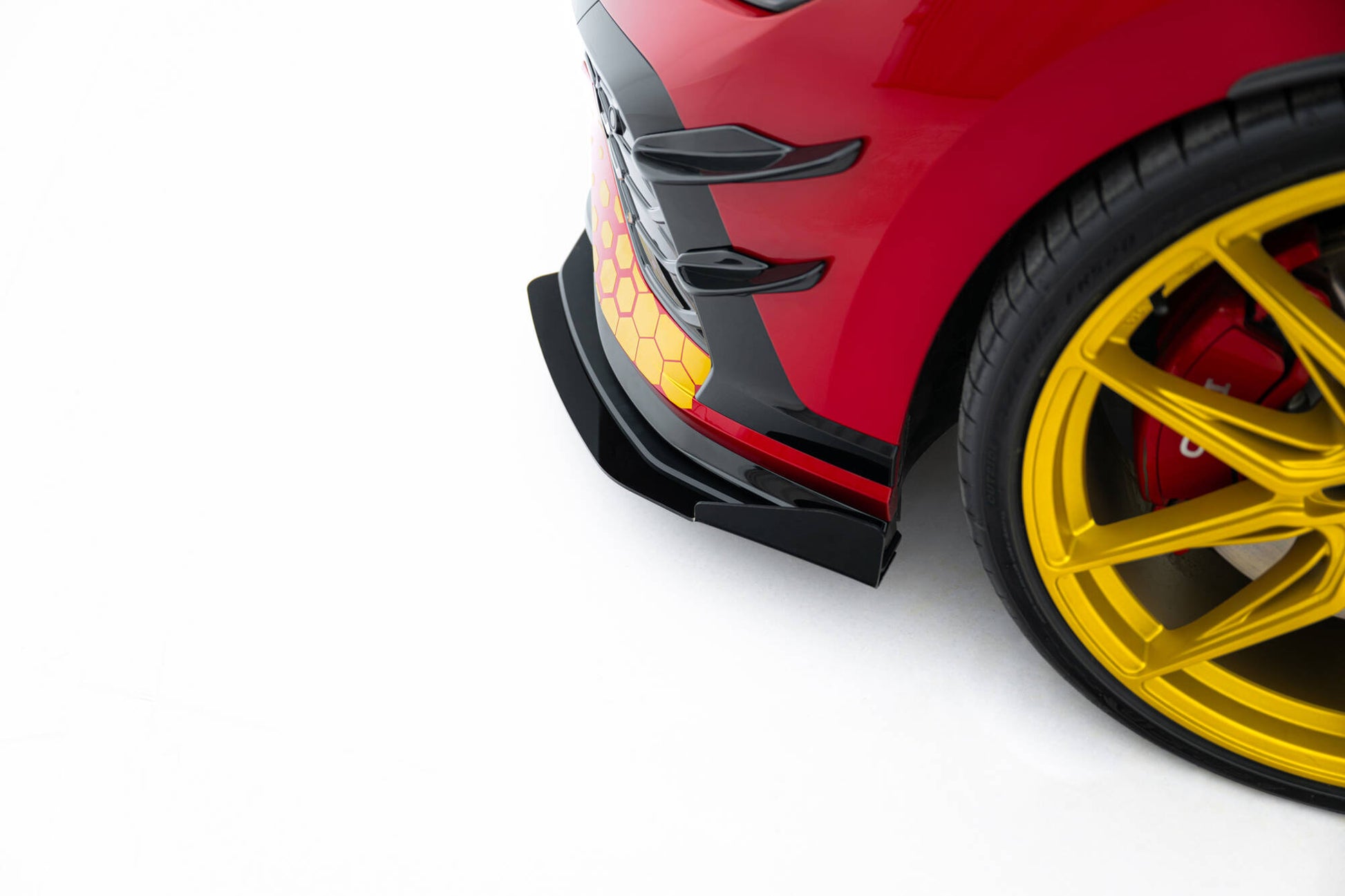Street Pro Front Ansatz + Flaps für VW Golf GTI Clubsport Mk8 Facelift schwarz Hochglanz