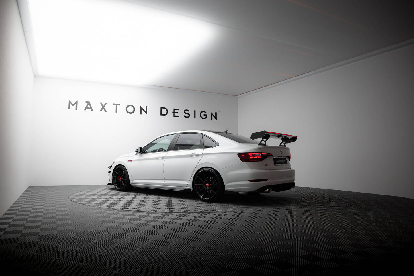 Carbon Spoiler With Internal Brackets Uprights + LED VW Jetta GLI Mk7