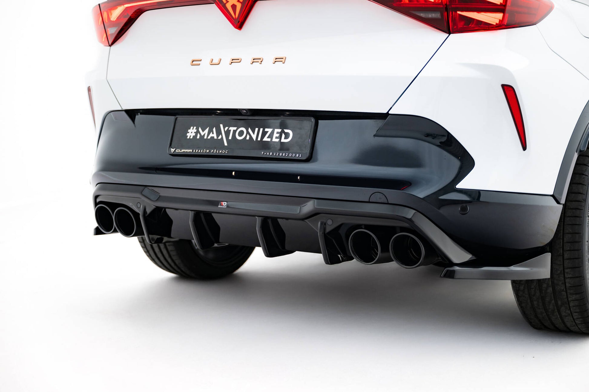 Diffusor Heck Ansatz + Endrohre für Cupra Formentor Mk1