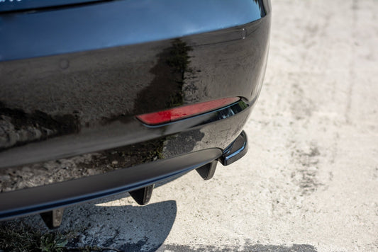 Heck Ansatz Flaps Diffusor für Tesla Model 3 schwarz Hochglanz