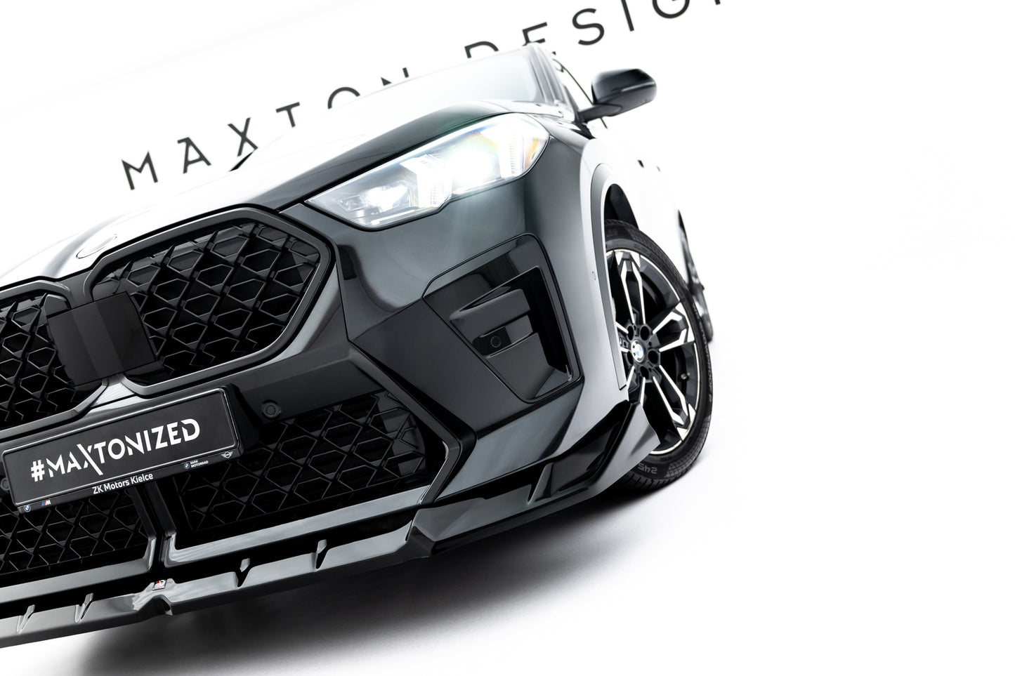 Front Ansatz für BMW X2 M-Paket U10 schwarz Hochglanz
