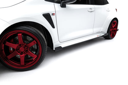 Seitenschweller Flaps für Toyota GR Corolla Mk12 schwarz Hochglanz