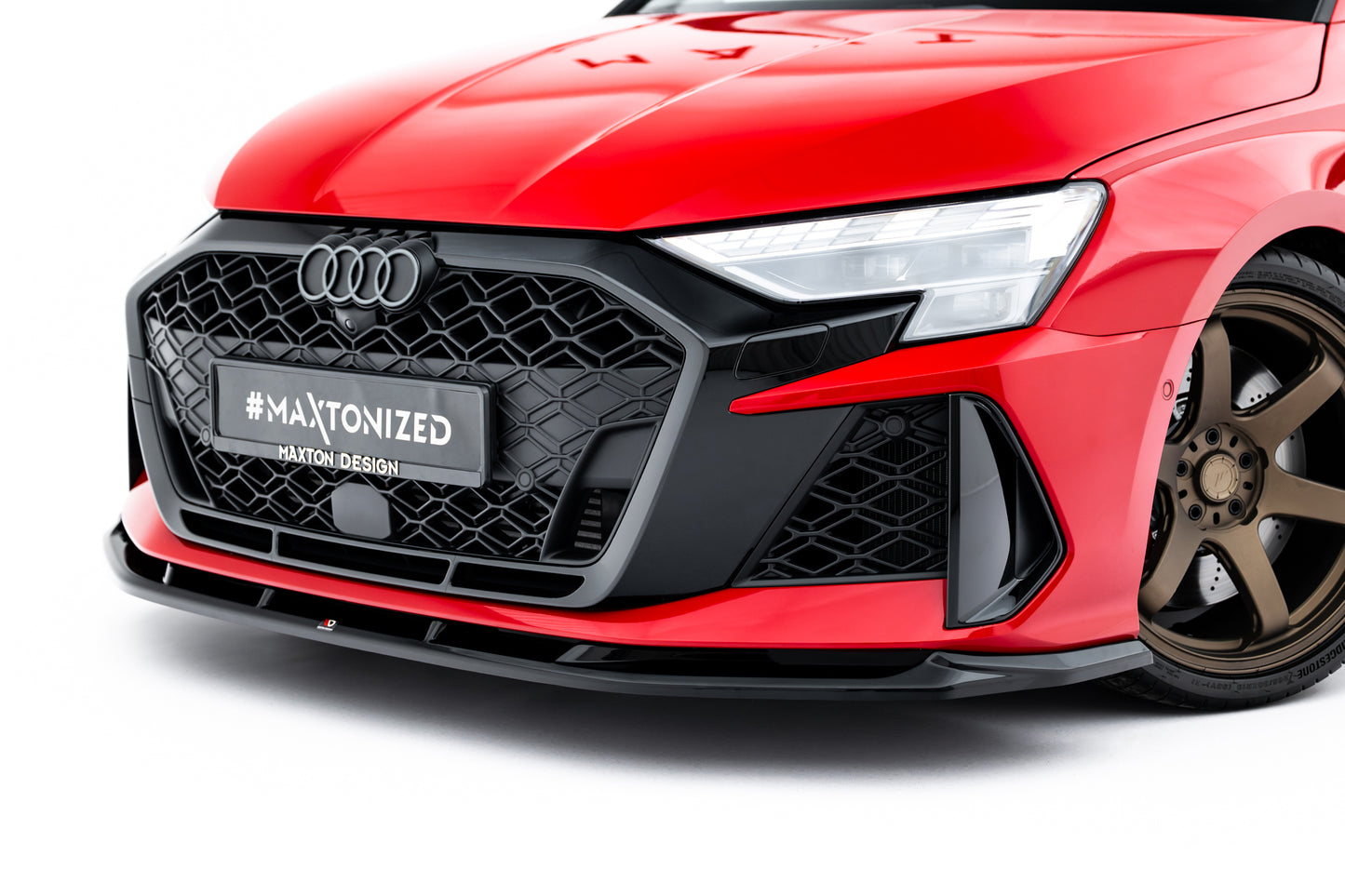 Front Ansatz V.1 für Audi RS3 Limousine 8Y Facelift schwarz Hochglanz