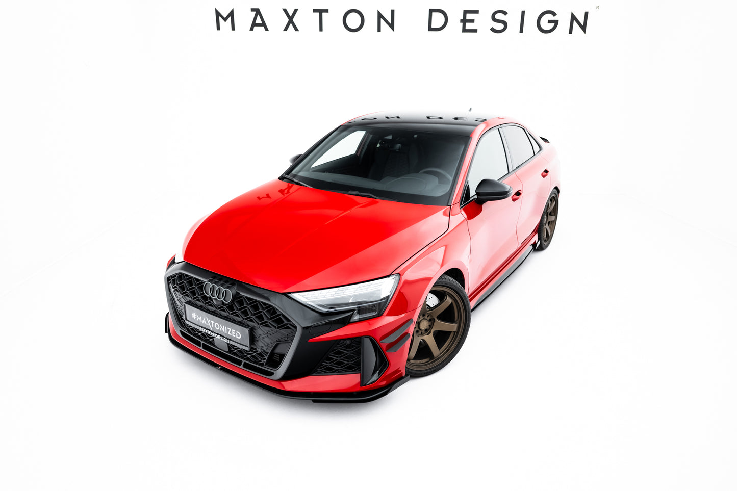 Street Pro Front Ansatz + Flaps für Audi RS3 Limousine 8Y Facelift schwarz Hochglanz