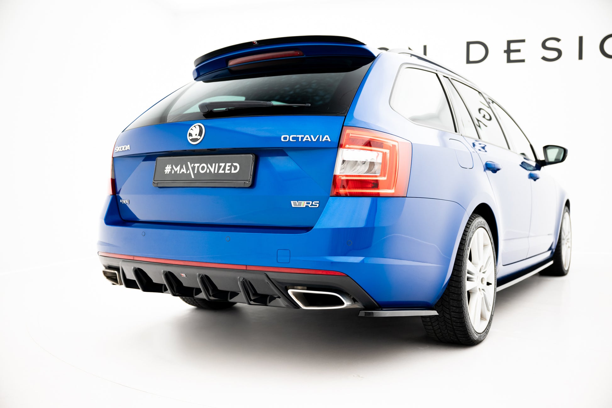 Diffusor Heck Ansatz V.1 für Skoda Octavia RS Mk3 / Mk3 FL Hatchback / Kombi schwarz Hochglanz