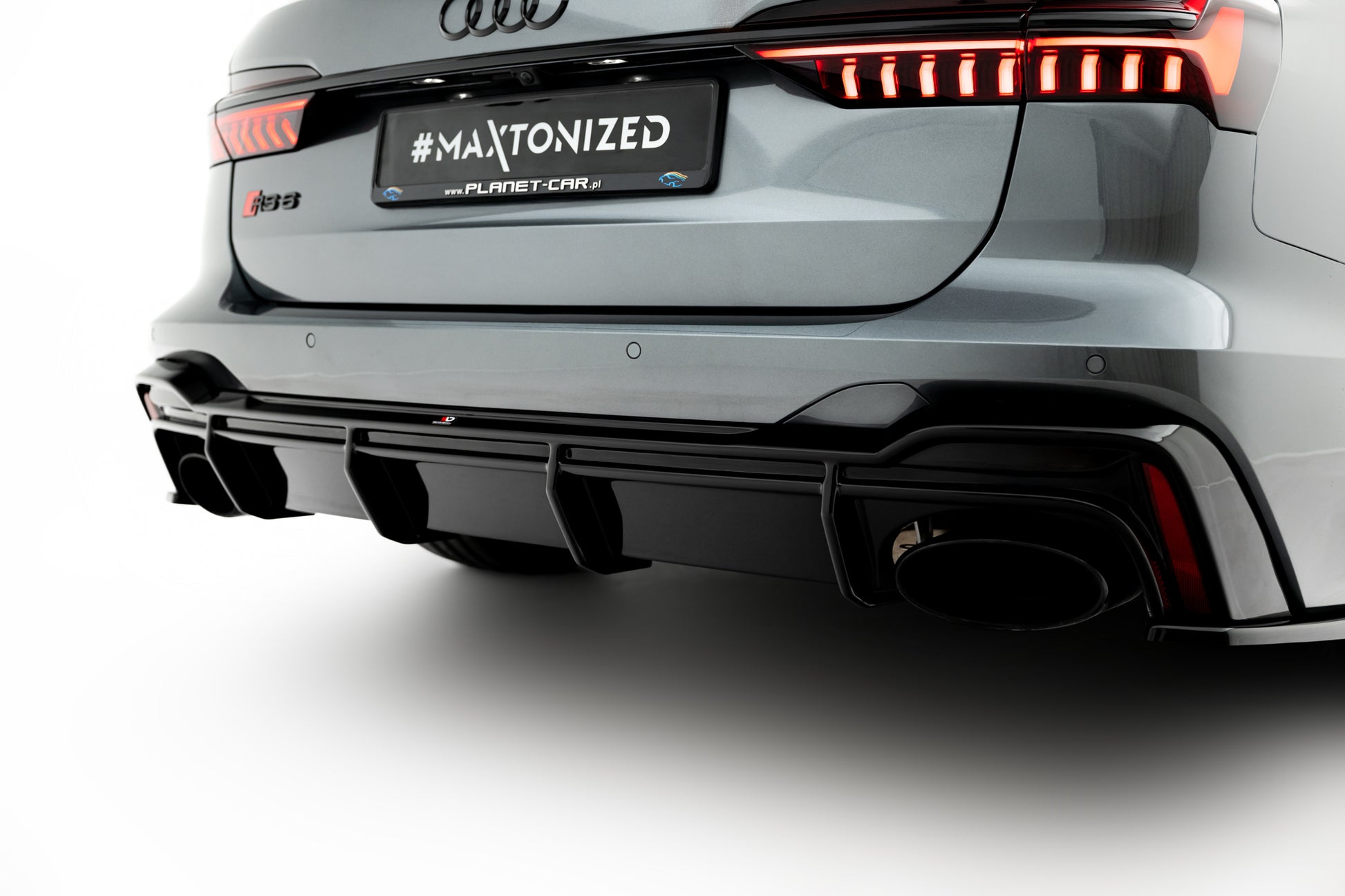 Diffusor Heck Ansatz für Audi RS6 C8 schwarz Hochglanz
