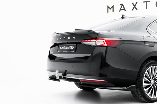 Diffusor Heck Ansatz für Skoda Superb Mk4 schwarz Hochglanz