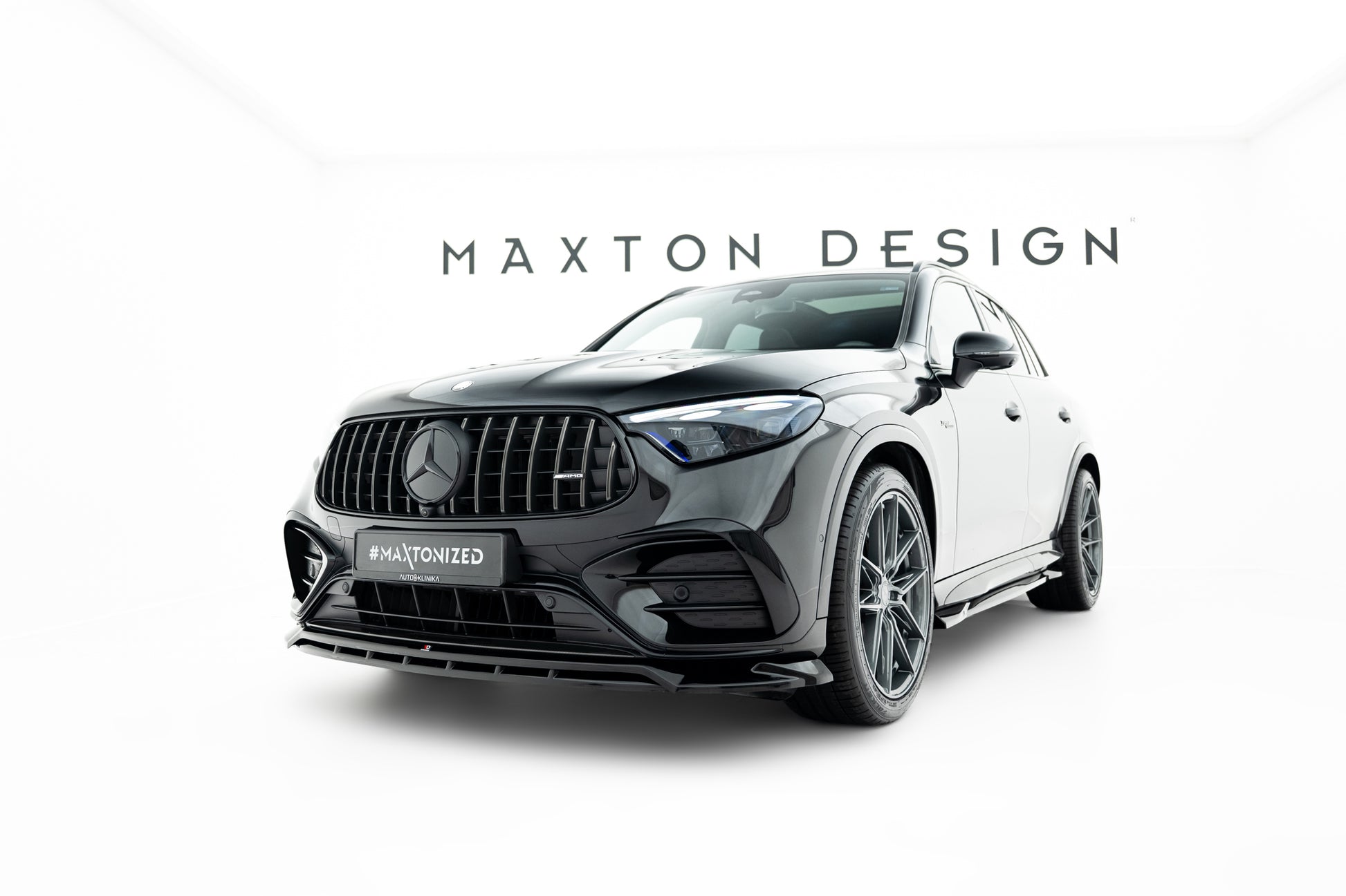 Front Ansatz für Mercedes-AMG GLC 43 X254 schwarz Hochglanz
