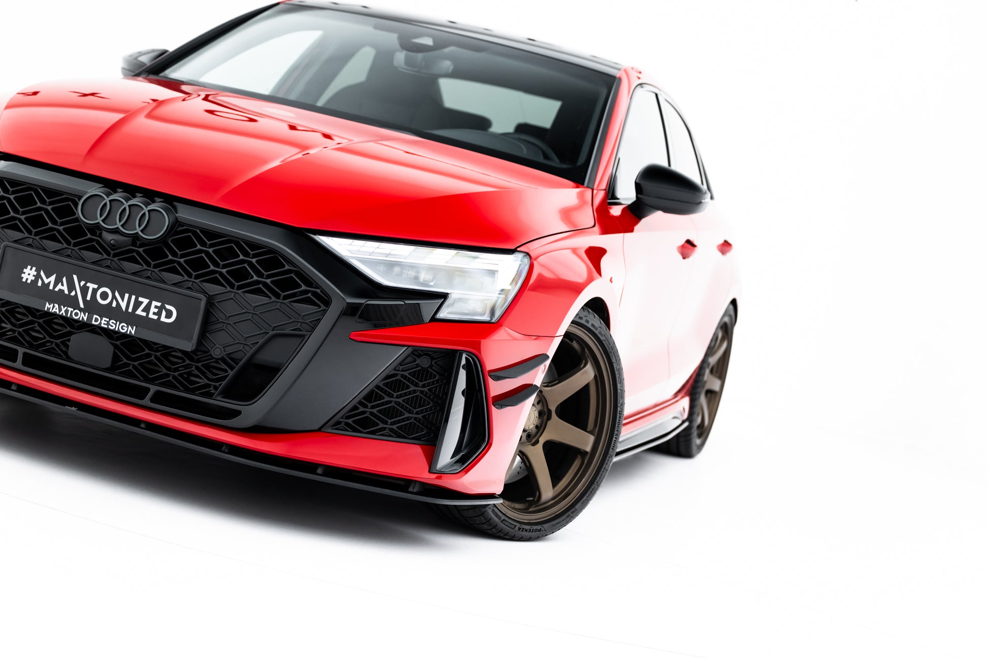 Street Pro Front Ansatz für Audi RS3 Limousine 8Y Facelift