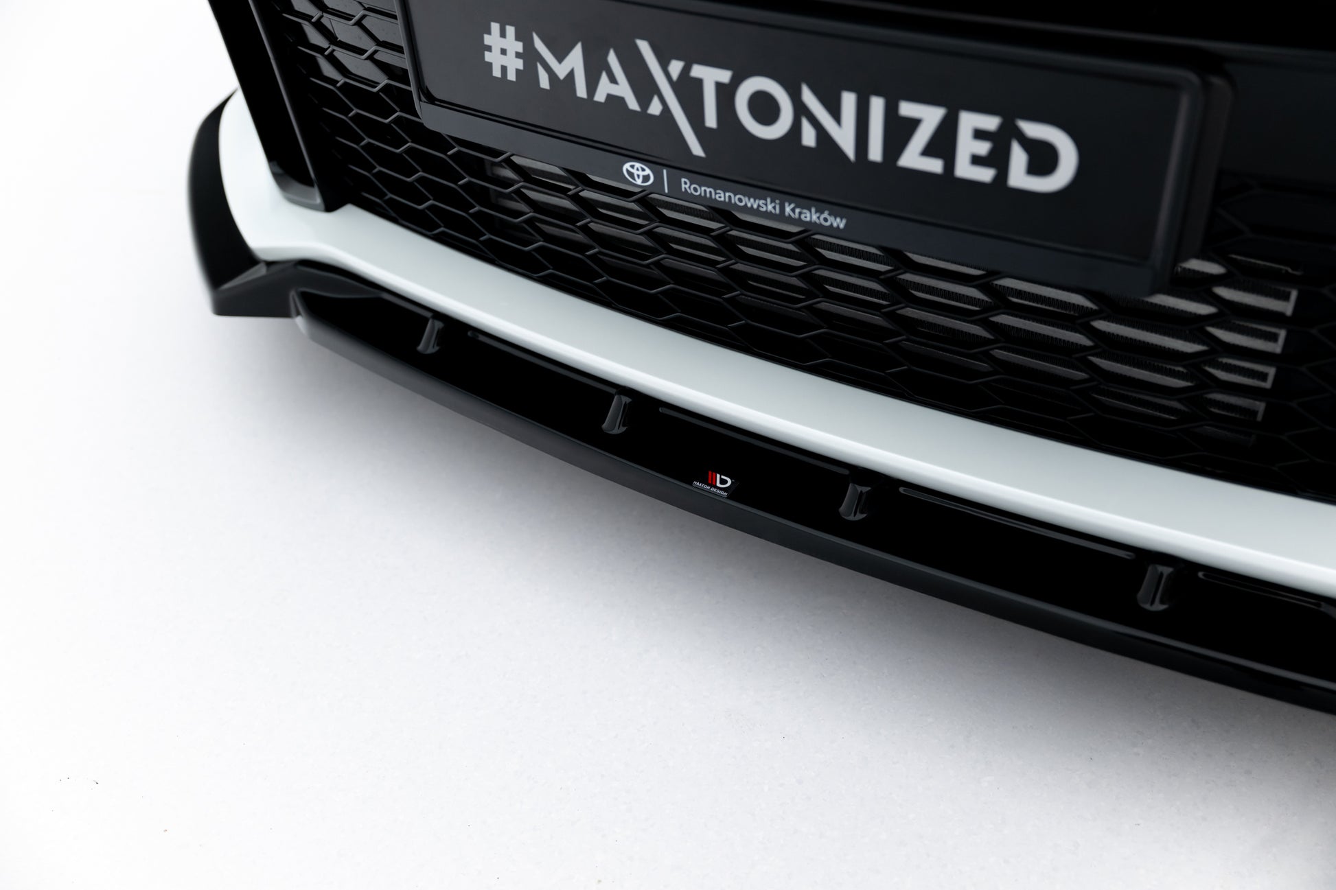 Front Ansatz V.3 + Flaps für Toyota GR Yaris Mk4