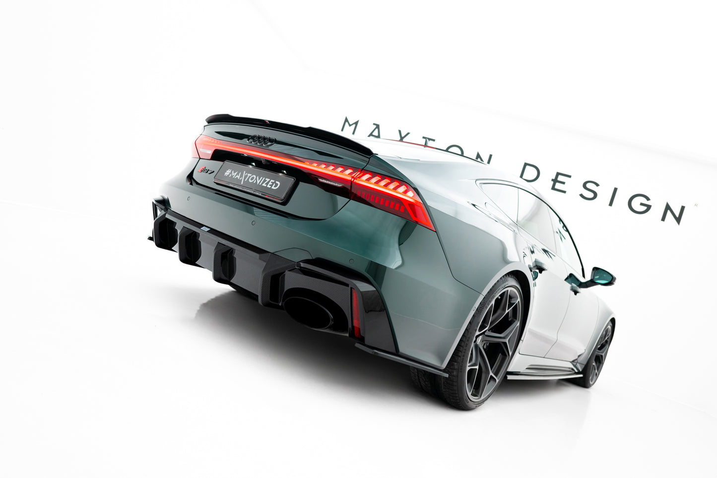 Prepreg Carbon Fiber Diffusor Heck Ansatz für Audi RS7 C8   (version mit towbar)