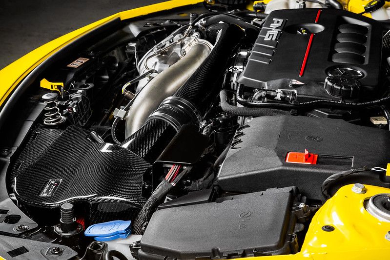 Eventuri Carbon Turbo-Rohr für Ansaugsystem für Mercedes Benz A35 AMG | CLA35 AMG und A250 - nur vor Facelift