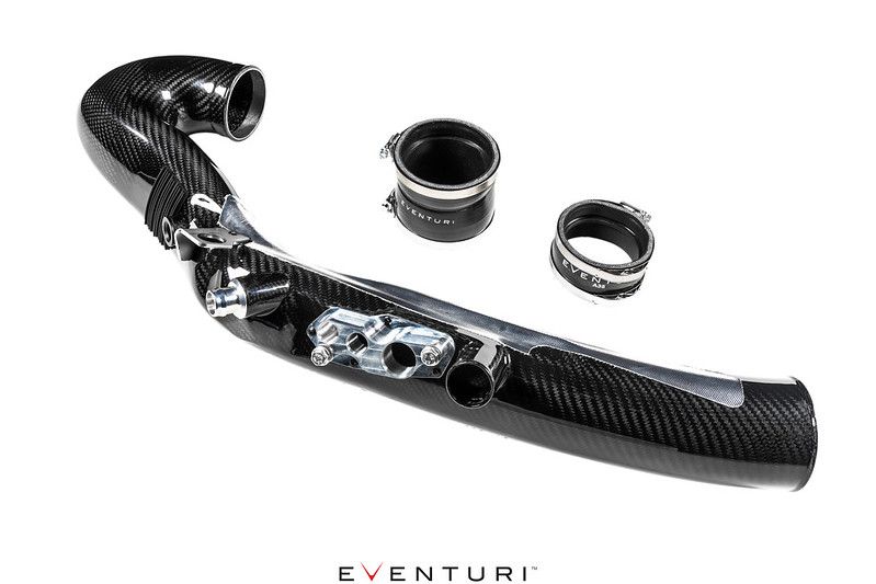 Eventuri Carbon Turbo-Rohr für Ansaugsystem für Mercedes Benz A35 AMG | CLA35 AMG und A250 - nur vor Facelift