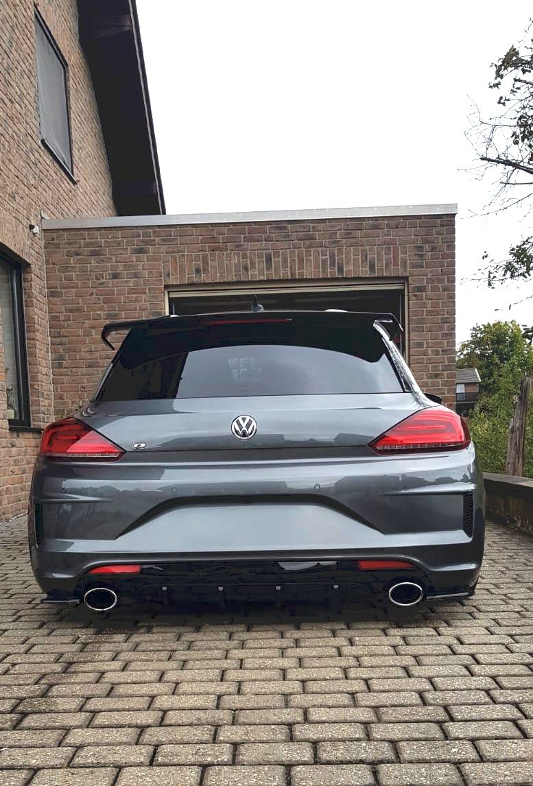 Diffusor Heck Ansatz für VOLKSWAGEN SCIROCCO MK.3 R FACELIFT schwarz Hochglanz