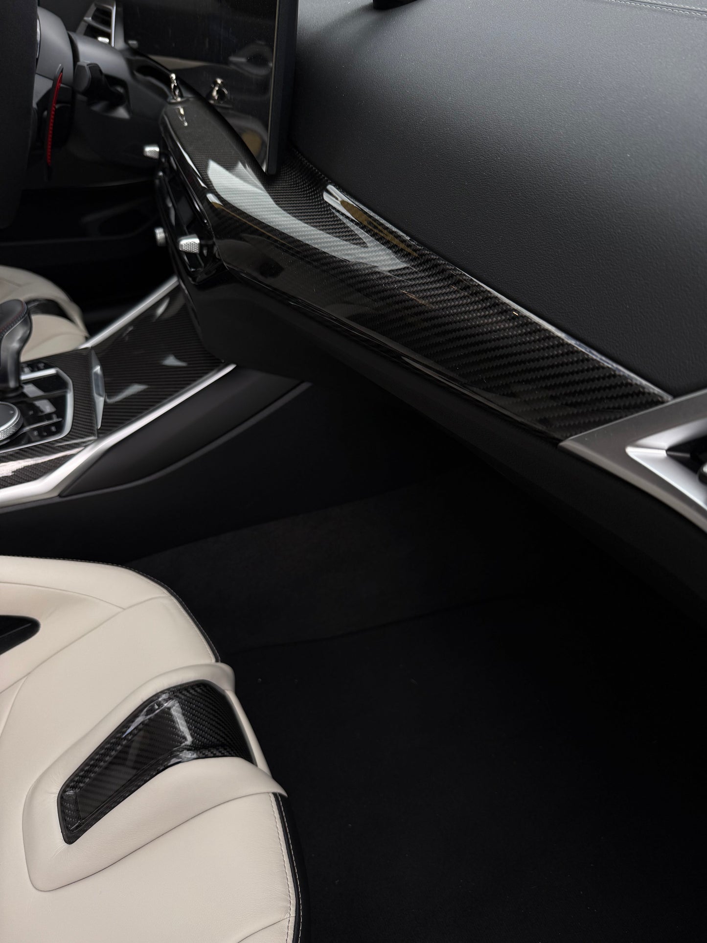 CPG BMW M2 M3 M4 G87 G80 G81 G82 G83 G20 G21 G22 G26 OEM Style Mittelkonsole Carbon