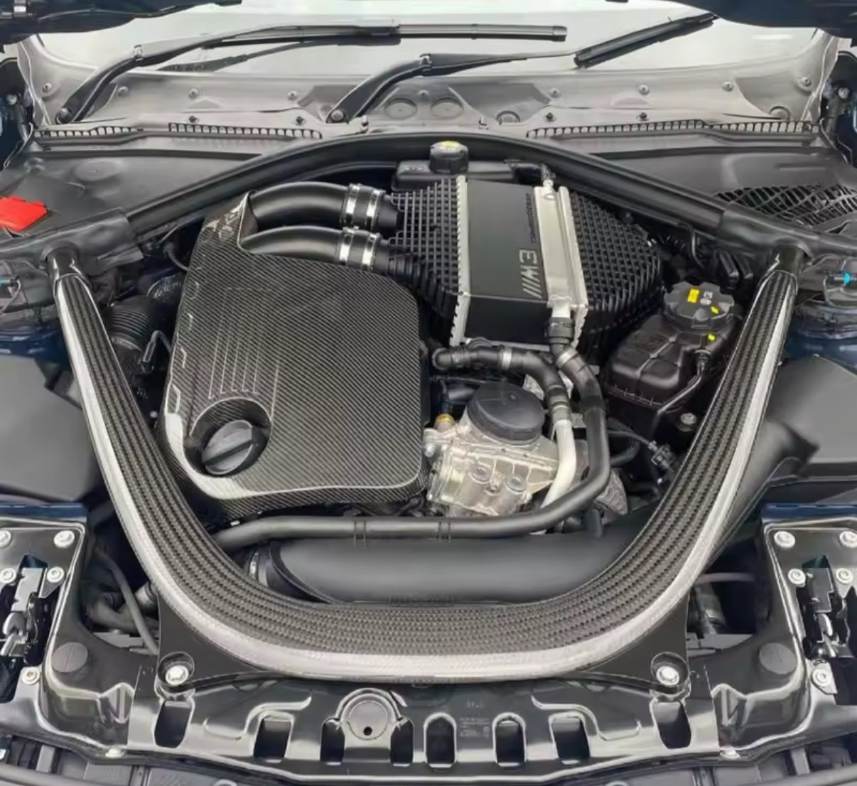 CPG Carbon Fiber Engine Hood Cover passend für BMW M2/M3/M4 F8X