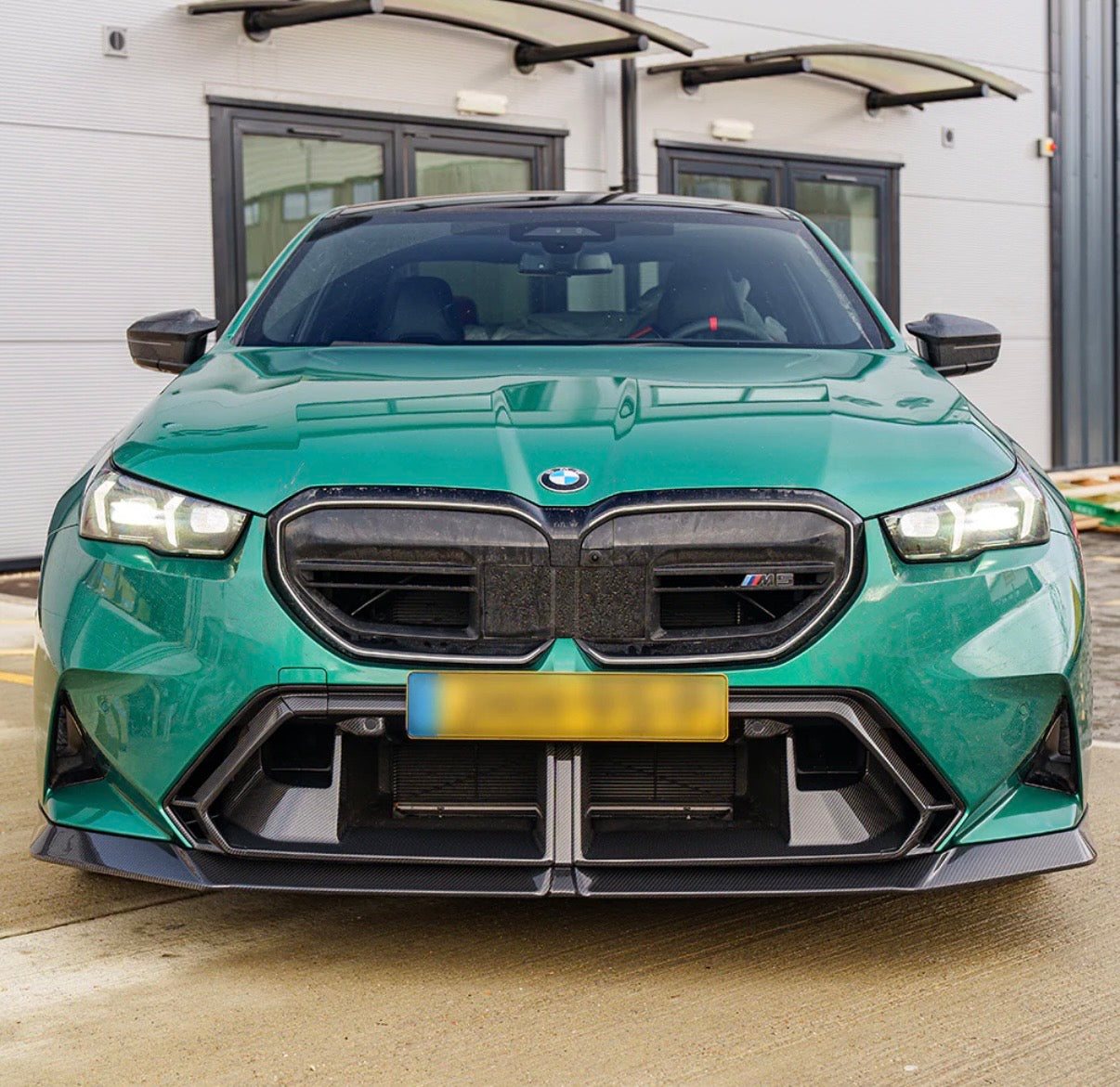 CPG BMW M5 G90 / G99 Frontstoßstange Mittelstück DRY Carbon