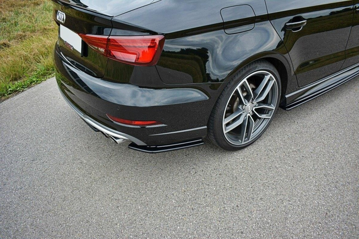 Maxton Heck Ansatz Flaps Diffusor für Audi S3 / A3 S-Line 8V FL Limousine schwarz Hochglanz