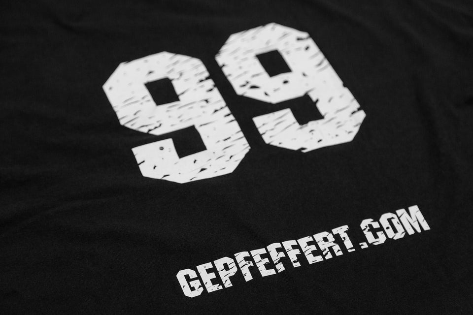 gepfeffert.com® T-Shirt - 20 Anniversary - Schwarz - gepfeffert.com